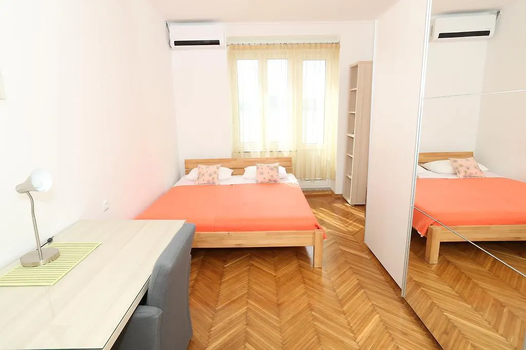 Apartment Seaside With Balcony And Sea View Baska