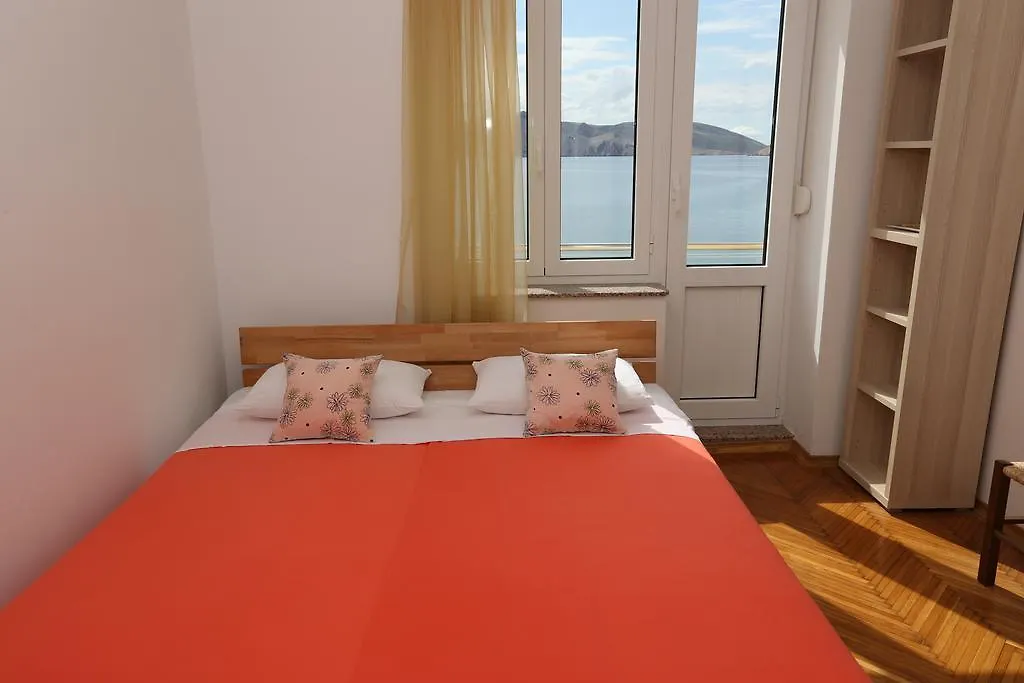 Apartment Seaside With Balcony And Sea View Baška